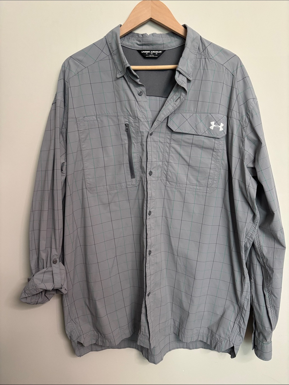 Under Armour Light Gray Grid Performance Fishing Shirt 2XL